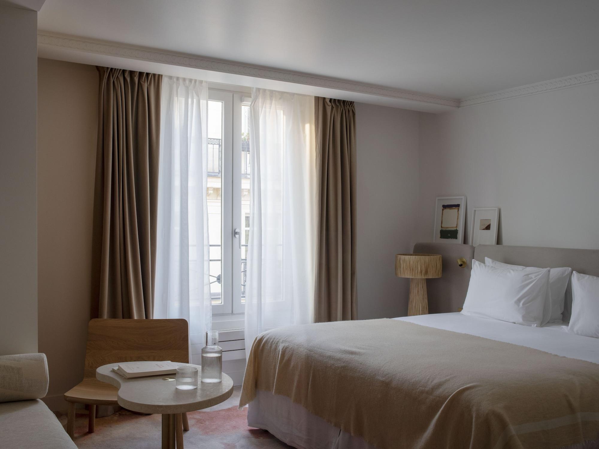 Nuage 4* Parigi